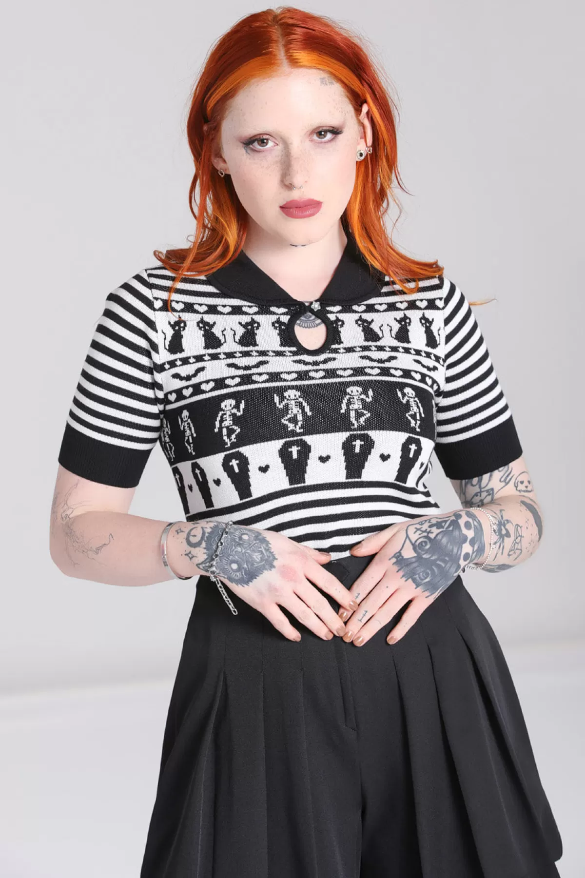 Knitted Tops*Hell Bunny Dance Macabre Top Black / White