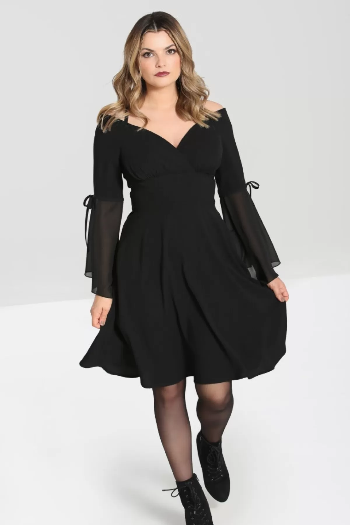 Knee Dresses*Hell Bunny Zelena Dress Black